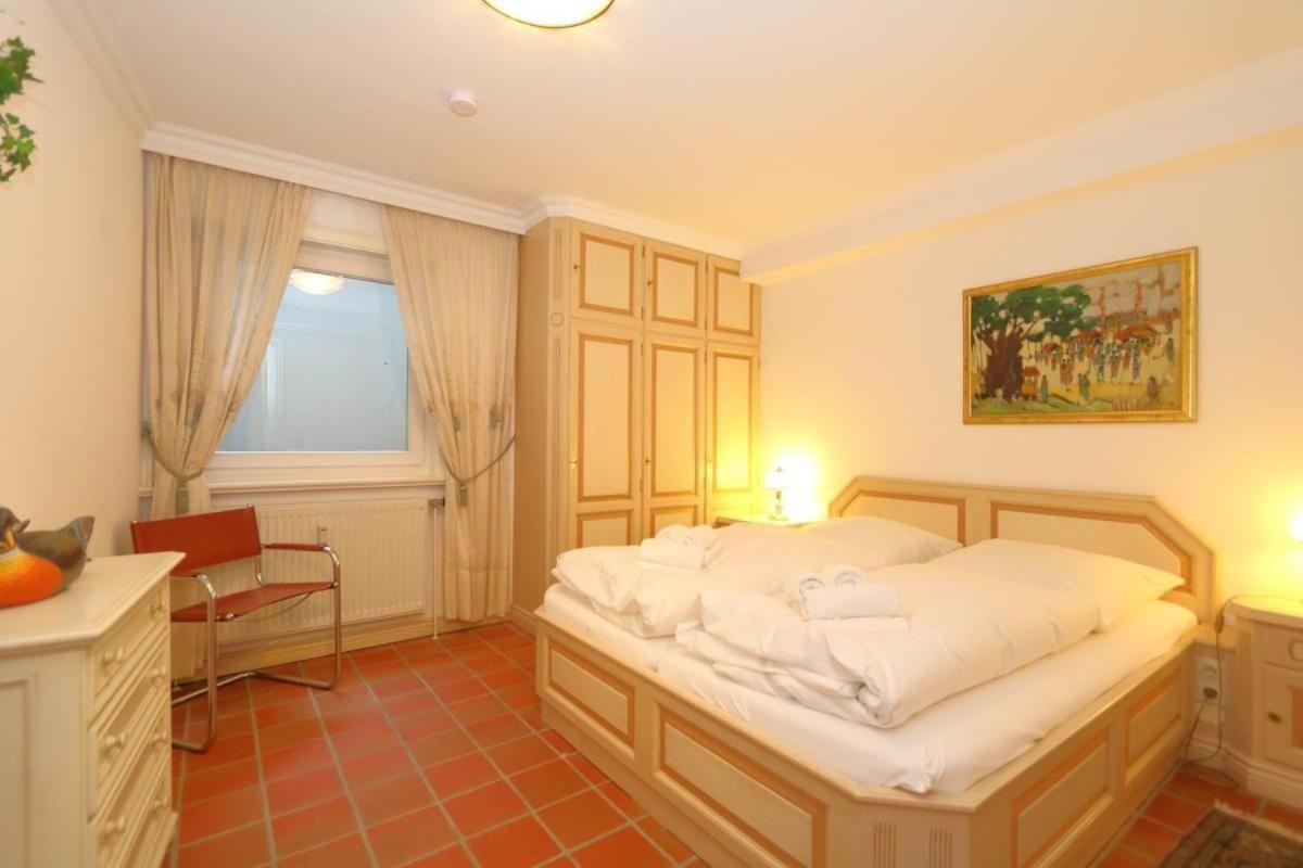 Mecking Apartment